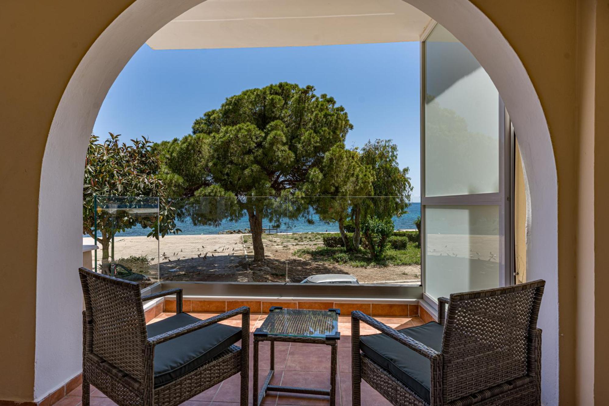 Seafront Spirit Apartments Zakynthos stad Exteriör bild
