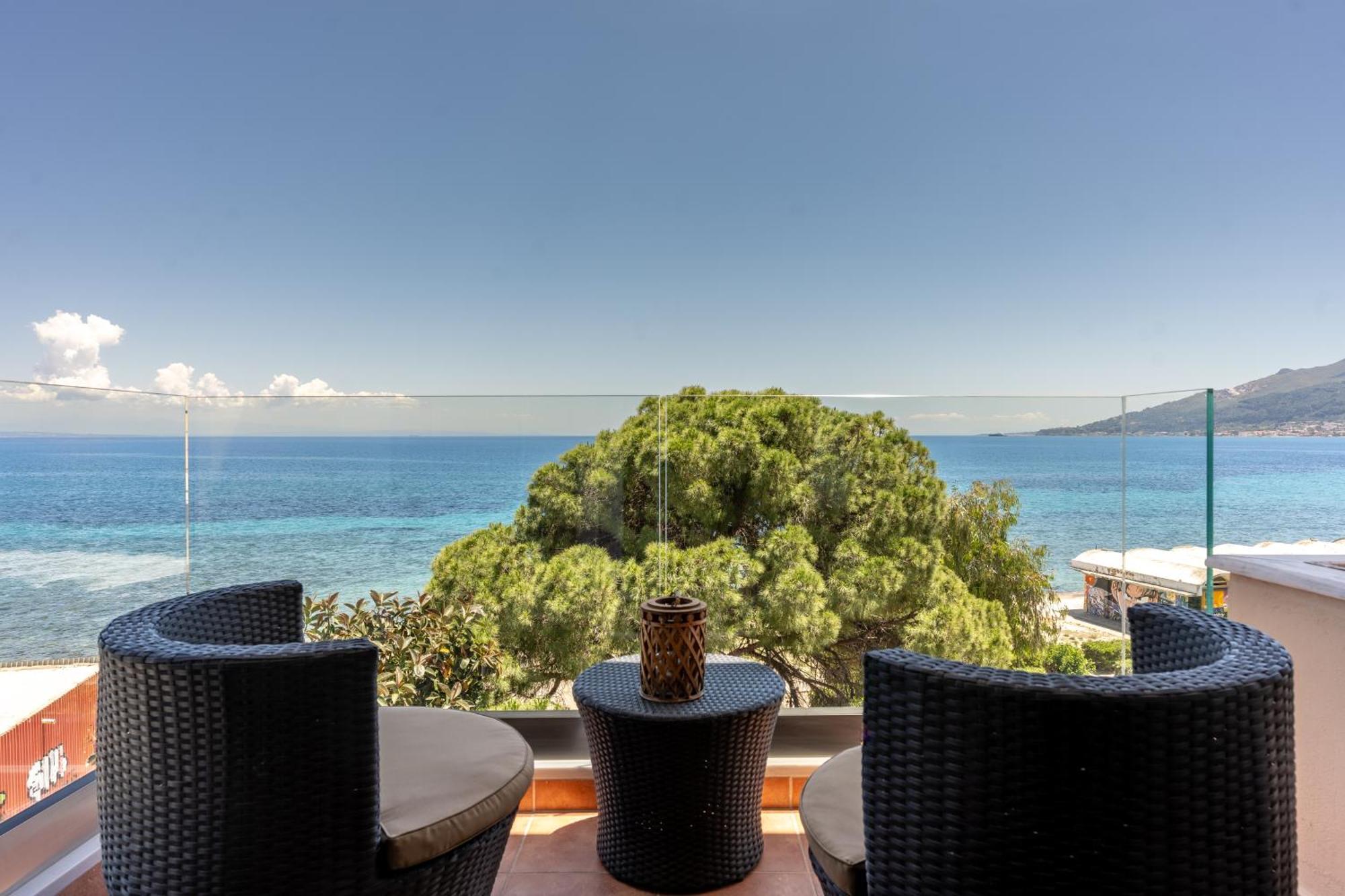 Seafront Spirit Apartments Zakynthos stad Exteriör bild